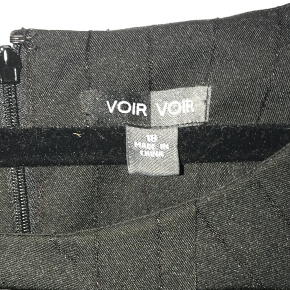 VOIR VOIR Black Dress with Bow and Cap Sleeves - Picture 3 of 6